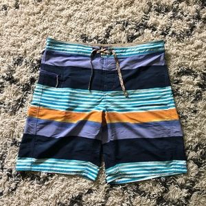Patagonia board shorts size 38 NWT
